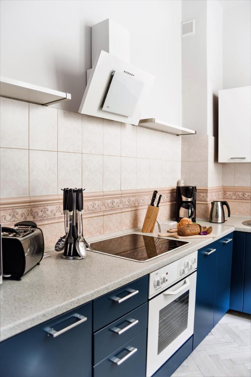 Apartament Chmielna Bis Appartement Warschau Buitenkant foto