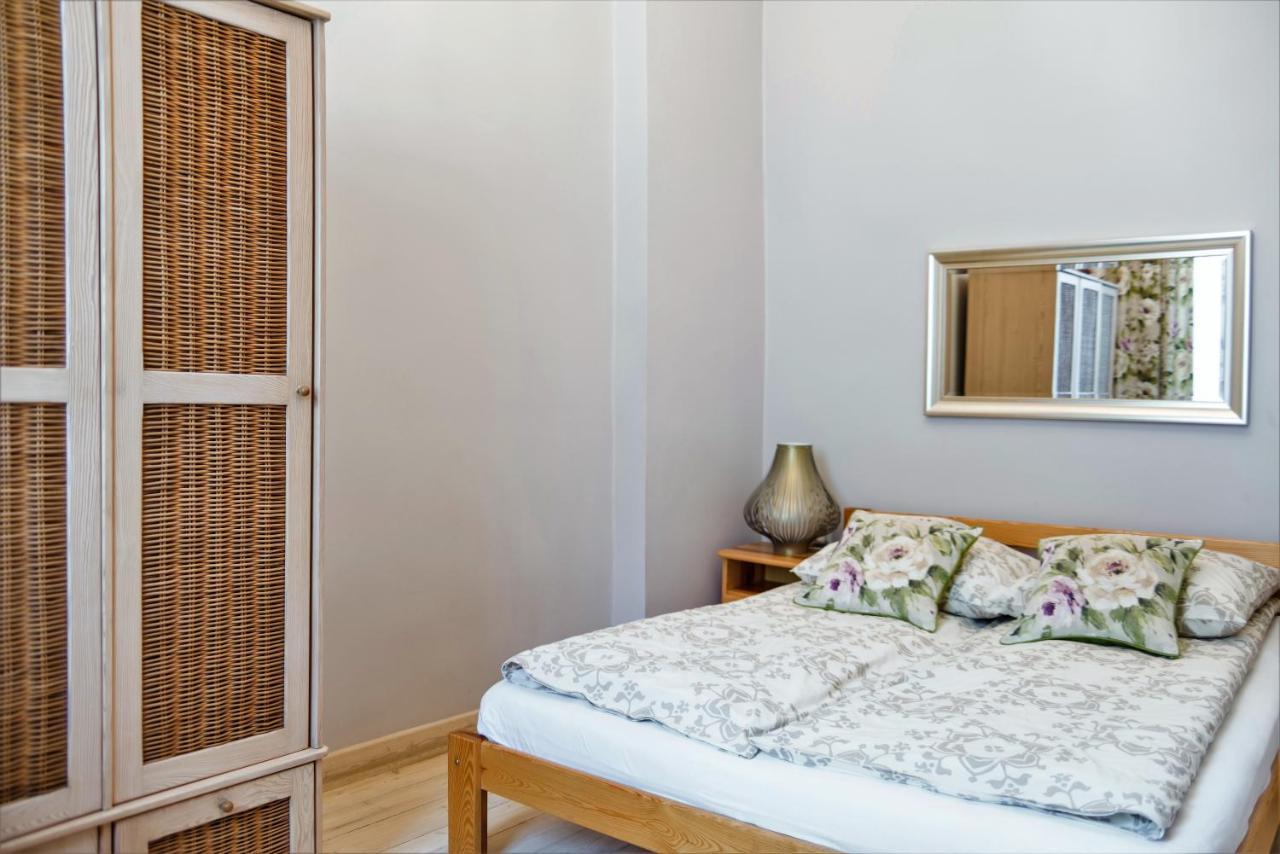 Apartament Chmielna Bis Appartement Warschau Buitenkant foto