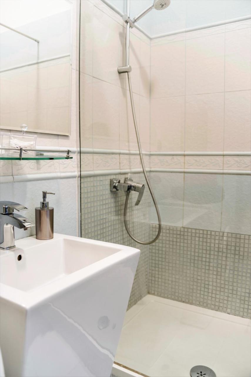 Apartament Chmielna Bis Appartement Warschau Buitenkant foto